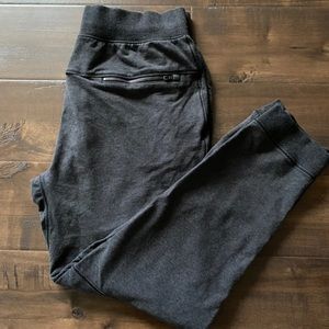 Lululemon men’s joggers
